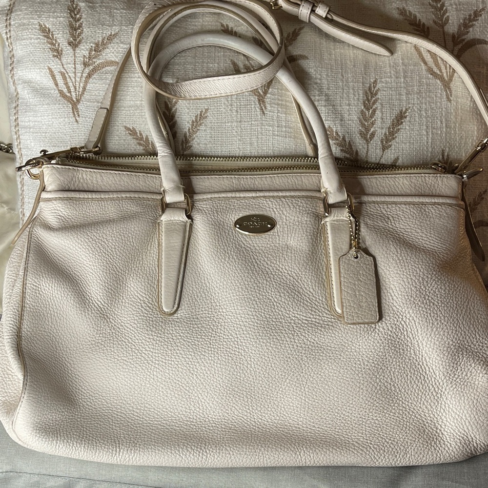 Coach Off-White Leather Shoulder Bag Classic Pebble Leather by StageCoach Coach